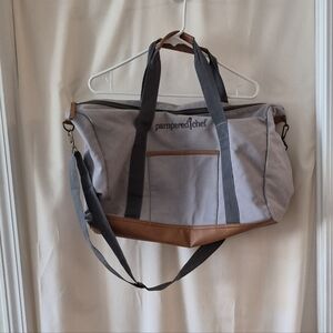 Pampered Chef Gray Duffel Bag with Brown Trim
